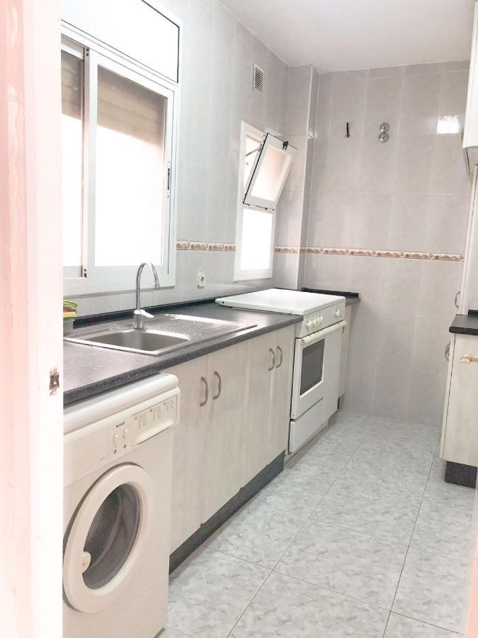 Mari Village Apartamento Luminoso,A 2 Minutos De La Playa Salou Bagian luar foto